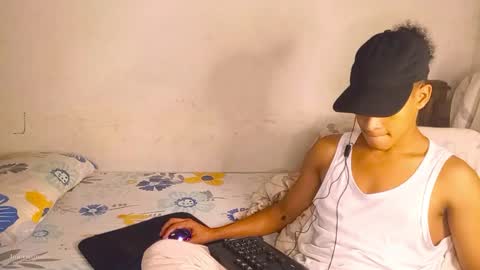 Snapshot of deus_steim chatting on 30, 11, 2025 deus_steim online show from 30, 11, 2025