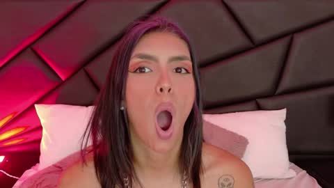 DEUX online show from 11, 4, 2026