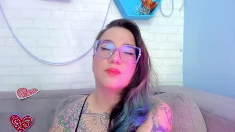 Snapshot of deva_blue chatting on 18, 2, 2025 Deva Blue online show from 18, 2, 2025