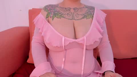 Snapshot of deva_blue chatting on 28, 4, 2026 Deva Blue online show from 28, 4, 2026