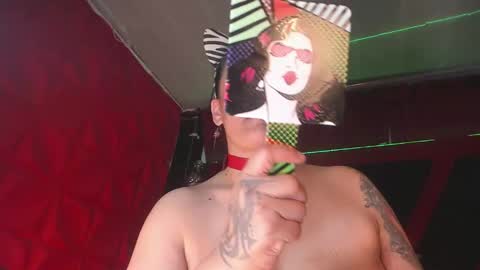 Snapshot of devil_taylorx chatting on 12, 9, 2025 devil_taylorx online show from 12, 9, 2025