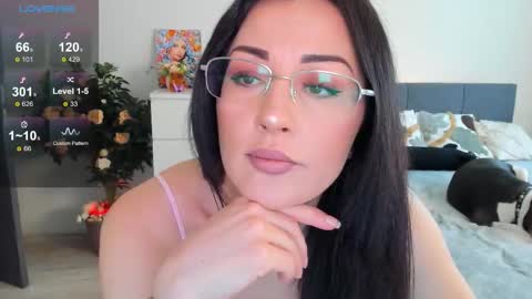 Devilish Goddess online show from 26, 2, 2026