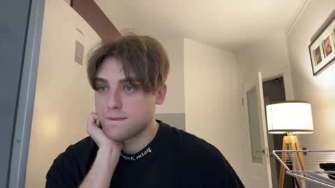 Snapshot of devilnut1 chatting on 28, 1, 2025 devilnut1 online show from 28, 1, 2025