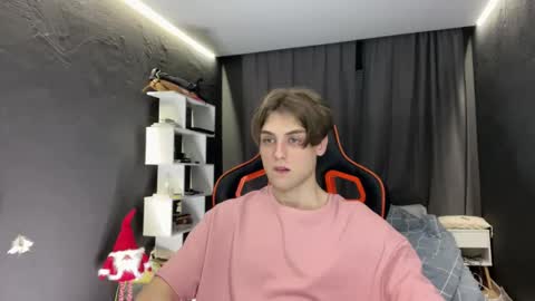 Snapshot of devilnut1 chatting on 26, 11, 2025 devilnut1 online show from 26, 11, 2025