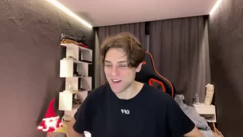 Snapshot of devilnut1 chatting on 2, 12, 2025 devilnut1 online show from 2, 12, 2025