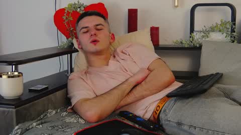 devin_ho online show from 7, 2, 2025