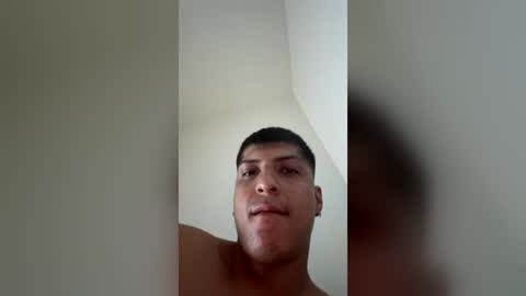 Snapshot of devinhasrightinches12 chatting on 5, 7, 2026 devinhasrightinches12 online show from 5, 7, 2026