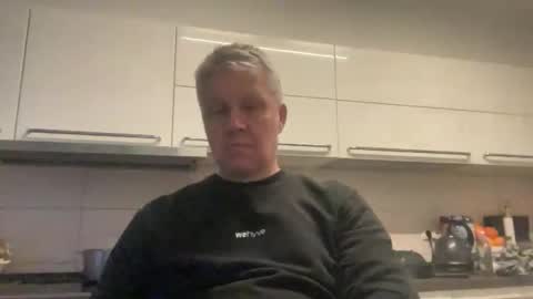 Snapshot of devon_nite chatting on 19, 12, 2025 Devon online show from 19, 12, 2025