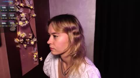 Snapshot of devonacast19 chatting on 30, 9, 2025 Libena online show from 30, 9, 2025