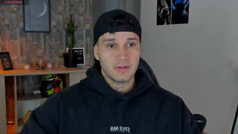 Snapshot of deymon_scott chatting on 2, 6, 2026 JULIAN online show from 2, 6, 2026