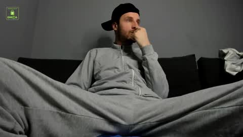 Snapshot of deymond_russo chatting on 1, 3, 2026 deymond_russo online show from 1, 3, 2026