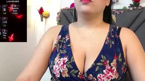 Snapshot of dharanisnisha chatting on 23, 6, 2026 dharanisnisha online show from 23, 6, 2026