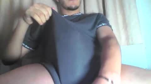 Snapshot of di_carter chatting on 25, 10, 2025 Carter online show from 25, 10, 2025