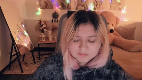 Dia online show from 14, 4, 2026