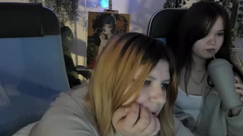 Snapshot of diaangell chatting on 14, 5, 2026 Dia online show from 14, 5, 2026
