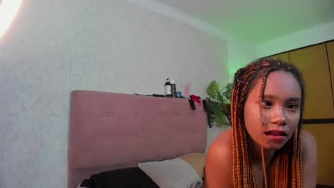 Snapshot of diabla_sexyboobs chatting on 19, 1, 2025 D I A B L A online show from 19, 1, 2025