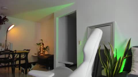 Diego online show from 27, 2, 2025