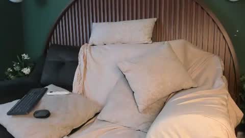 diamond_twink online show from 17, 7, 2026