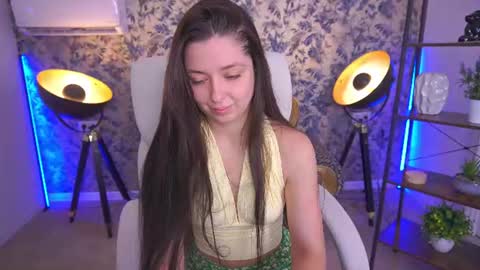 Snapshot of diamondeyeess chatting on 14, 7, 2026 Sasha online show from 14, 7, 2026