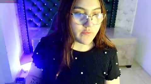 Snapshot of diamondfox_m chatting on 27, 6, 2026 Your Diamond online show from 27, 6, 2026