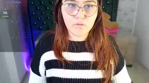 Snapshot of diamondfox_m chatting on 2, 7, 2026 Your Diamond online show from 2, 7, 2026