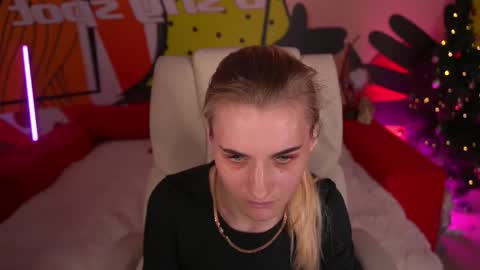 Snapshot of diamondnina chatting on 6, 1, 2026 DiamondNina online show from 6, 1, 2026