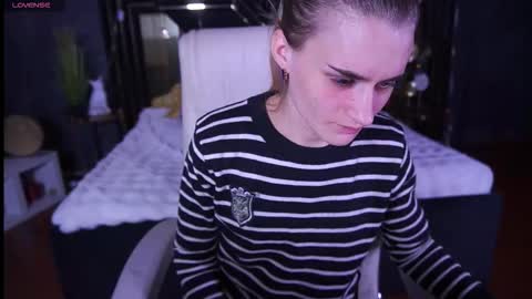 Snapshot of diamondnina chatting on 5, 2, 2026 DiamondNina online show from 5, 2, 2026