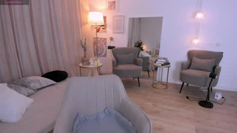 Diana online show from 4, 4, 2026