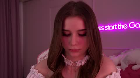 Diana online show from 4, 2, 2025