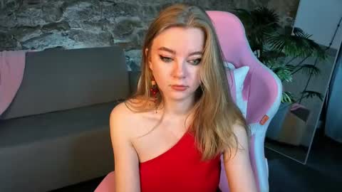 Snapshot of dianadanian chatting on 6, 1, 2026 Diana online show from 6, 1, 2026