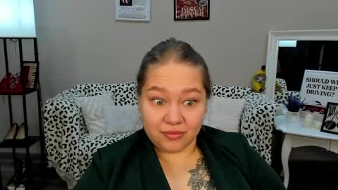 Snapshot of dianakristol chatting on 16, 5, 2026 Diana online show from 16, 5, 2026