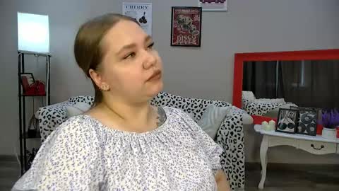 Snapshot of dianakristol chatting on 9, 6, 2026 Diana online show from 9, 6, 2026