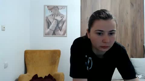 Snapshot of dianasmiey7 chatting on 26, 5, 2026 dianasmiey7 online show from 26, 5, 2026