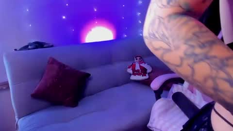 Snapshot of diannegolden26 chatting on 30, 6, 2026 diannegolden26 online show from 30, 6, 2026