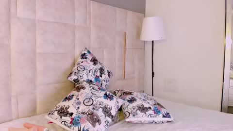 call me princess dianne  online show from 27, 11, 2025