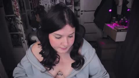 Snapshot of diasporaaa chatting on 1, 11, 2025 diasporaaa online show from 1, 11, 2025