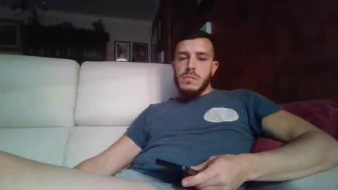 Snapshot of dible18 chatting on 17, 5, 2026 dible18 online show from 17, 5, 2026