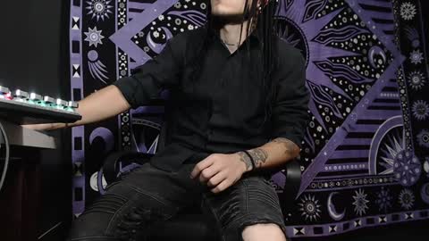 DICAPRIO online show from 14, 1, 2025