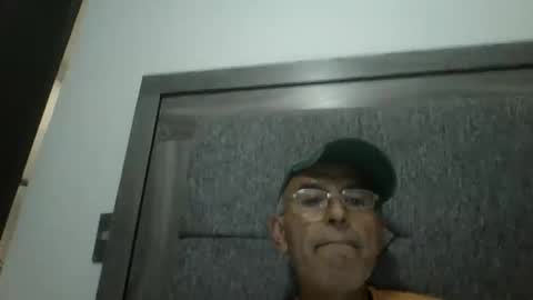 Snapshot of dick16165 chatting on 20, 5, 2026 Dick online show from 20, 5, 2026