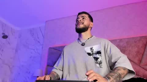 Snapshot of dickgriffith chatting on 19, 2, 2026 Dick Griffith online show from 19, 2, 2026