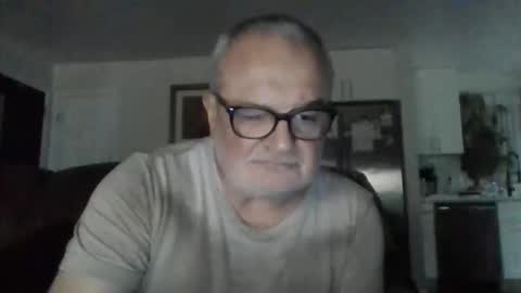 Snapshot of dickjr26 chatting on 25, 10, 2025 dickjr26 online show from 25, 10, 2025