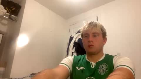 Snapshot of dickturner24 chatting on 31, 10, 2025 Dickturner24 online show from 31, 10, 2025