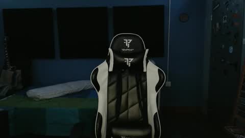 Snapshot of didismurf02 chatting on 22, 11, 2025 didismurf02 online show from 22, 11, 2025