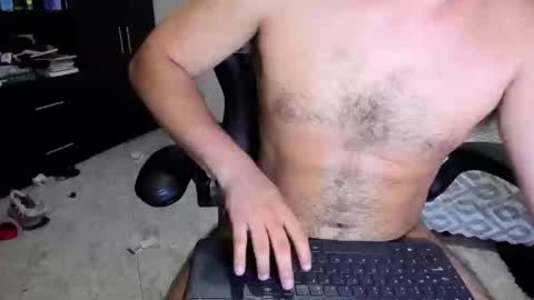 Snapshot of diiego_xxx chatting on 17, 4, 2026 diiego_xxx online show from 17, 4, 2026