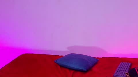 Snapshot of diiosa_latina chatting on 28, 4, 2026 diiosa_latina online show from 28, 4, 2026