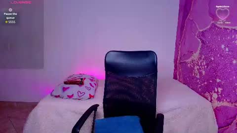 Snapshot of diiosa_latina chatting on 16, 6, 2026 diiosa_latina online show from 16, 6, 2026