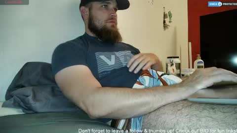 Snapshot of dikdowndaddy chatting on 2, 5, 2026 Daddy online show from 2, 5, 2026