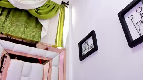 dilan_scootk_ online show from 9, 2, 2025