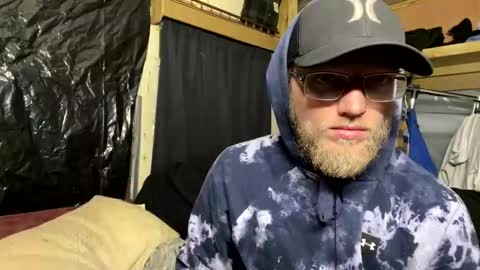 Snapshot of dilf_96 chatting on 8, 1, 2026 Daddy online show from 8, 1, 2026