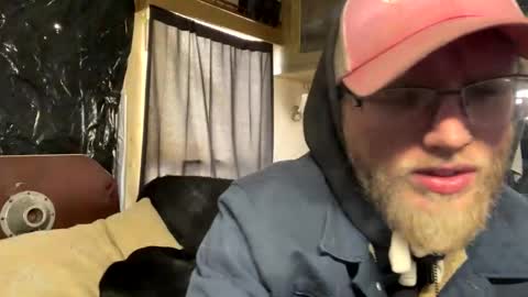 Snapshot of dilf_96 chatting on 12, 1, 2026 Daddy online show from 12, 1, 2026
